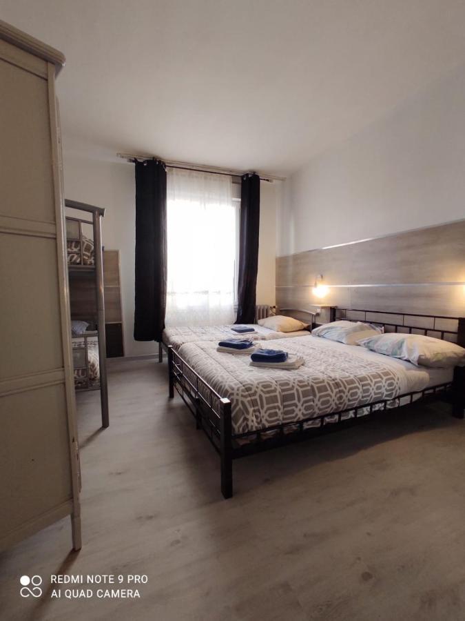 Hotel Le Bon Moine Reims Kültér fotó