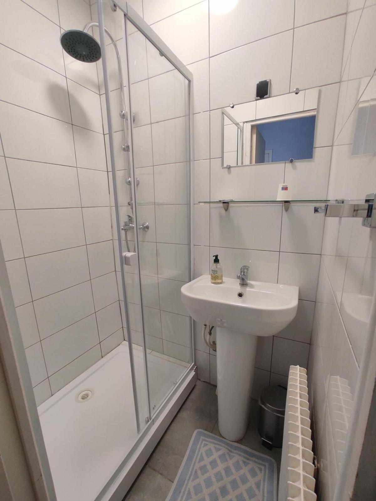 Hotel Le Bon Moine Reims Kültér fotó