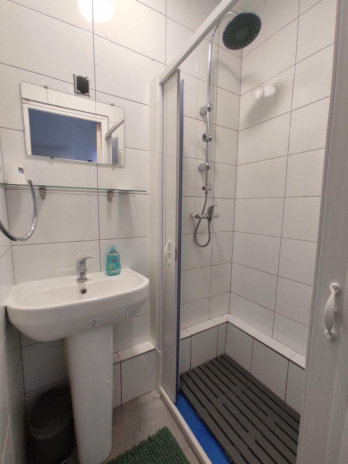 Hotel Le Bon Moine Reims Kültér fotó