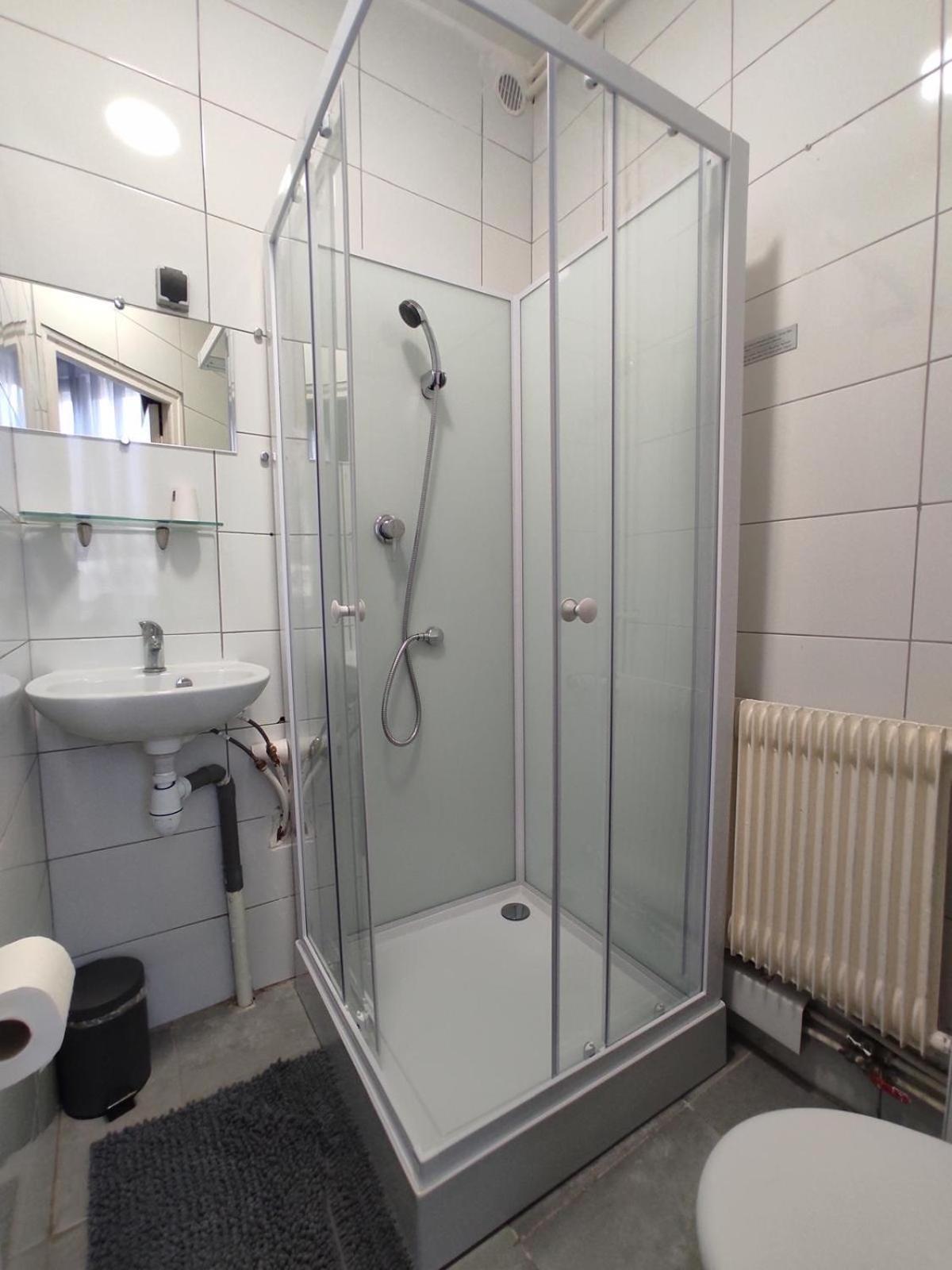 Hotel Le Bon Moine Reims Kültér fotó