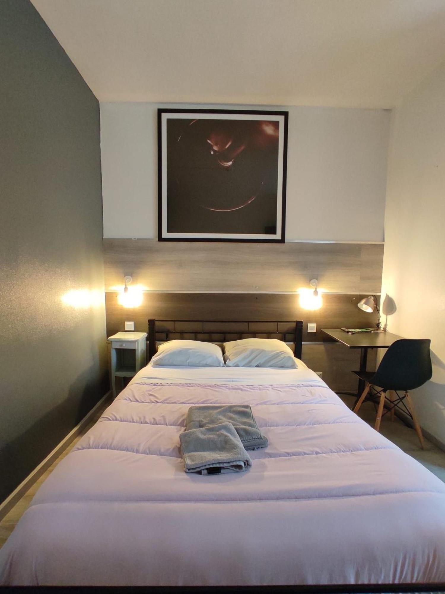Hotel Le Bon Moine Reims Kültér fotó